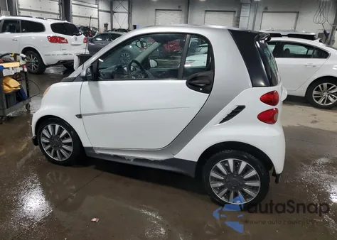 2013 Smart Fortwo Pure z USA, uszkodzony, nr VIN WMEEJ3BA0DK656463